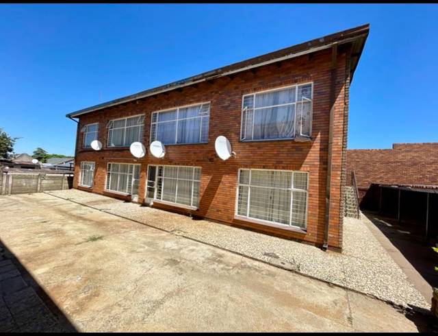 2 BEDROOM APARTMENT FOR SALE IN QUELLERIE PARK